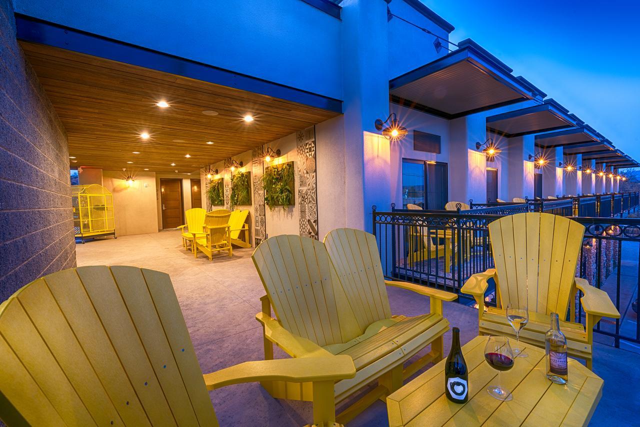 The Tavern Hotel Cottonwood Exterior foto